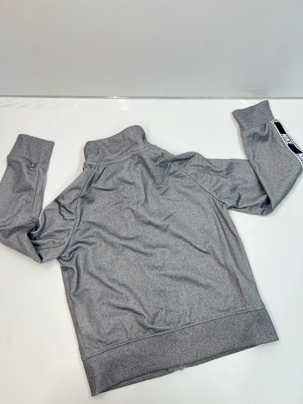 Nike minimal signs